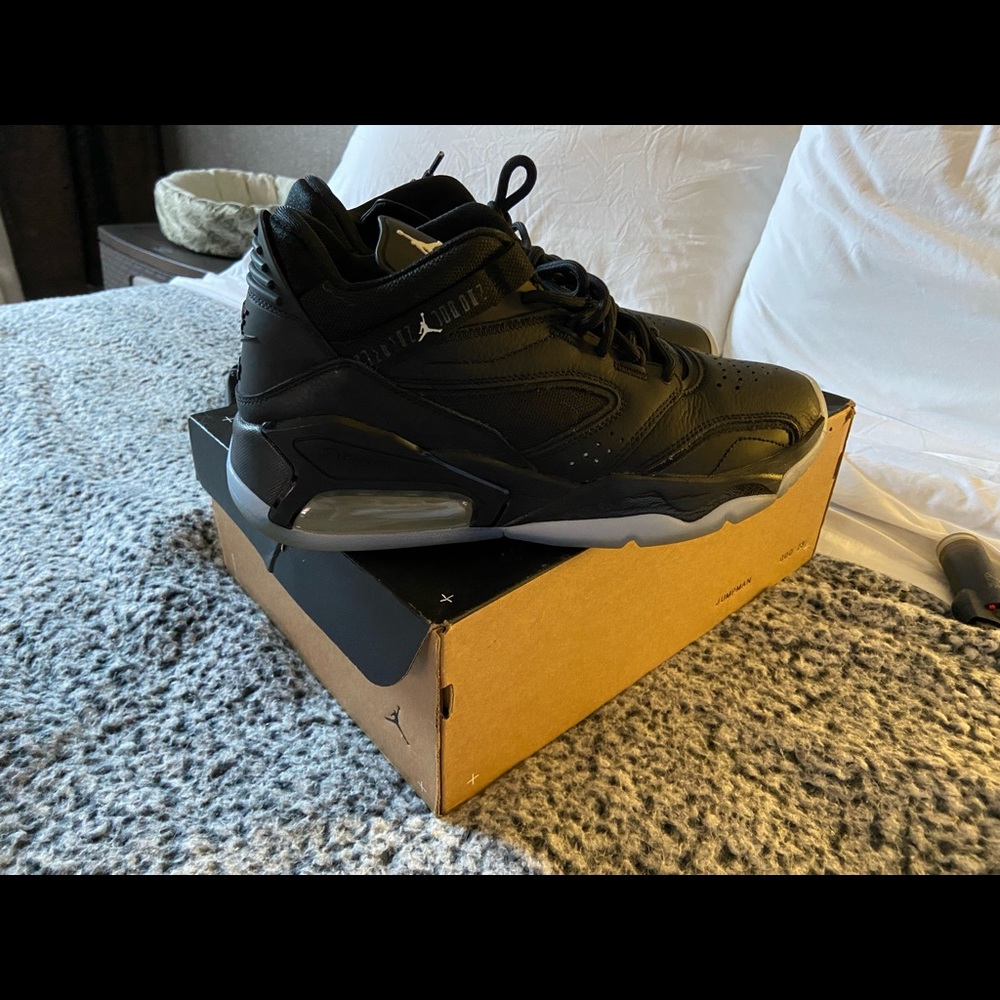 Men’s Nikes